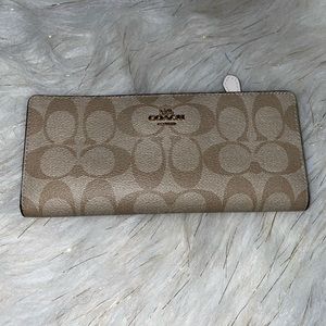 Coach Slim Wallet In Signature Canvas